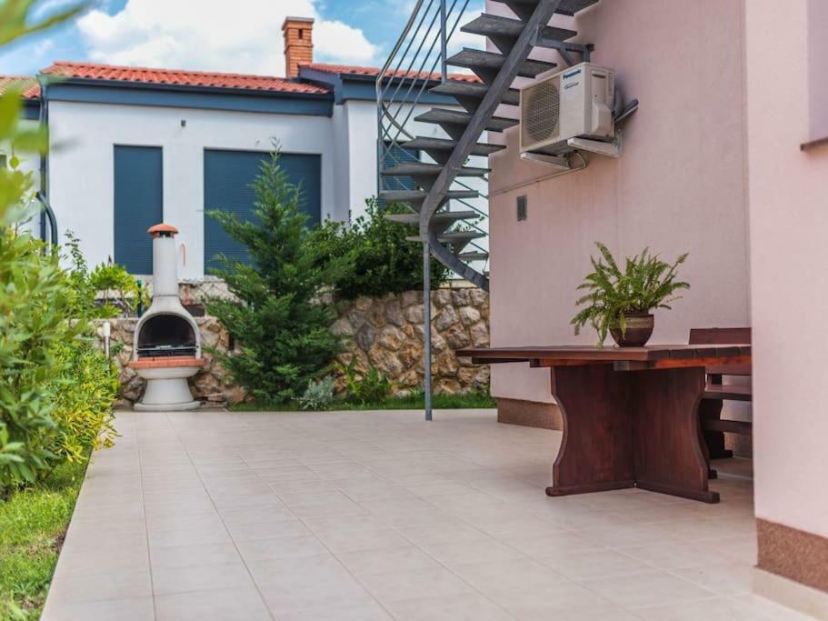 Apartment F-1 Клімно Екстер'єр фото